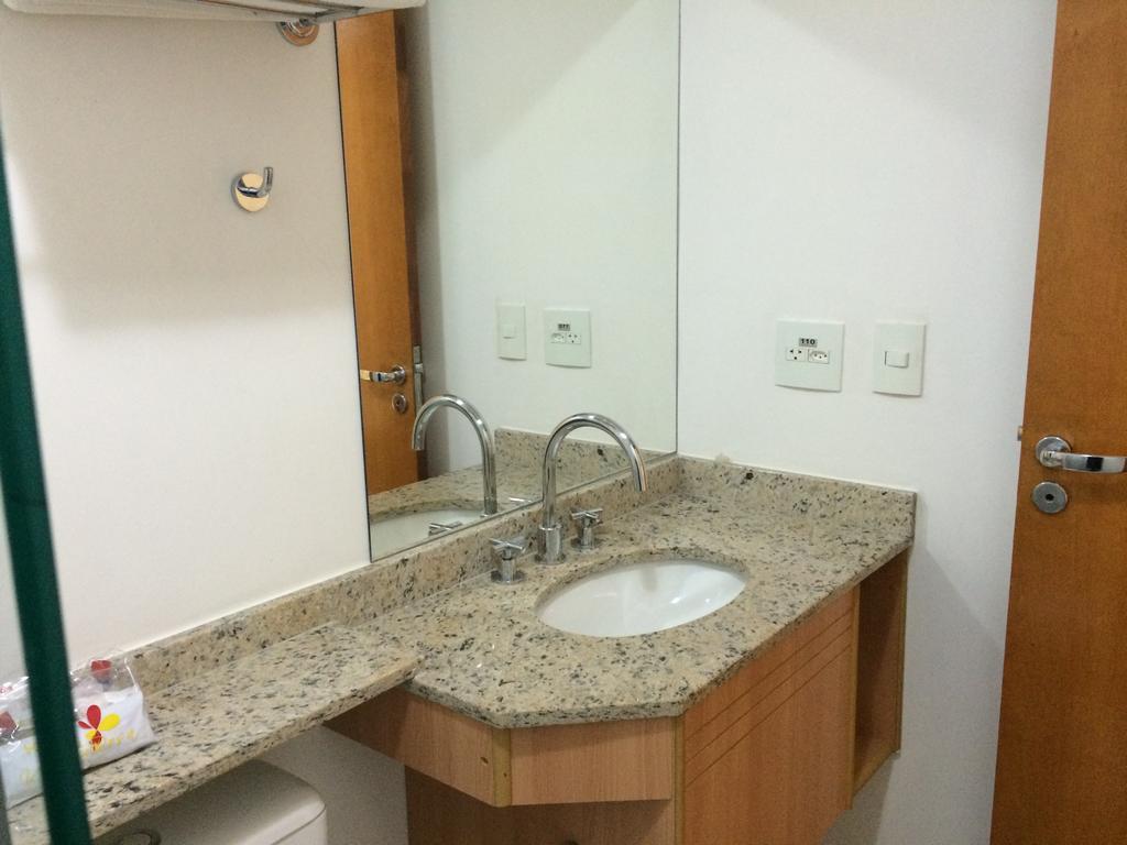 Quarto Duplo