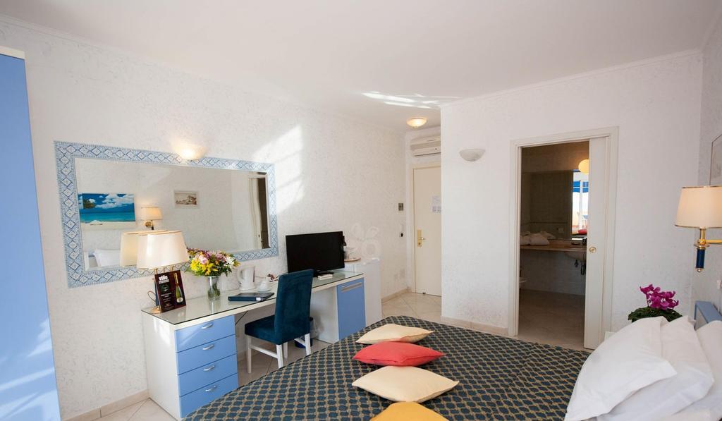 Quarto Duplo com Vista do Mar
