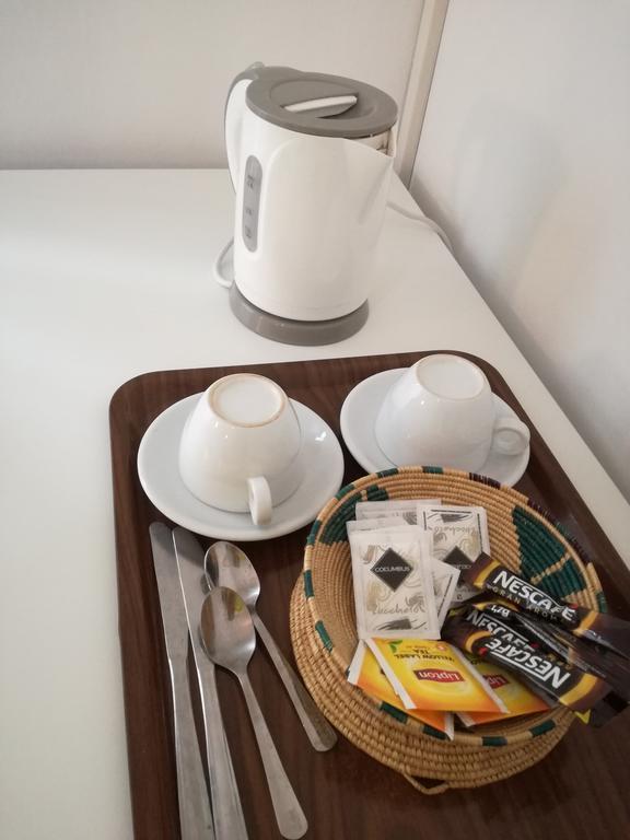 Camera Matrimoniale/Doppia con Letti Singoli con Bagno