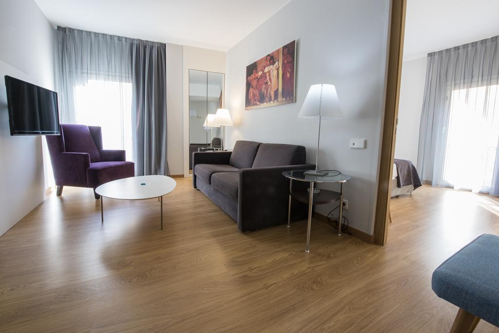 Chambre Familiale (2 Adultes et 2 Enfants)