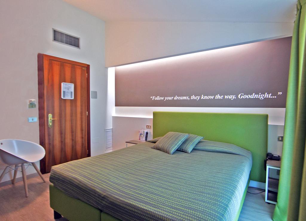 Basic Double or Twin Room Balcony