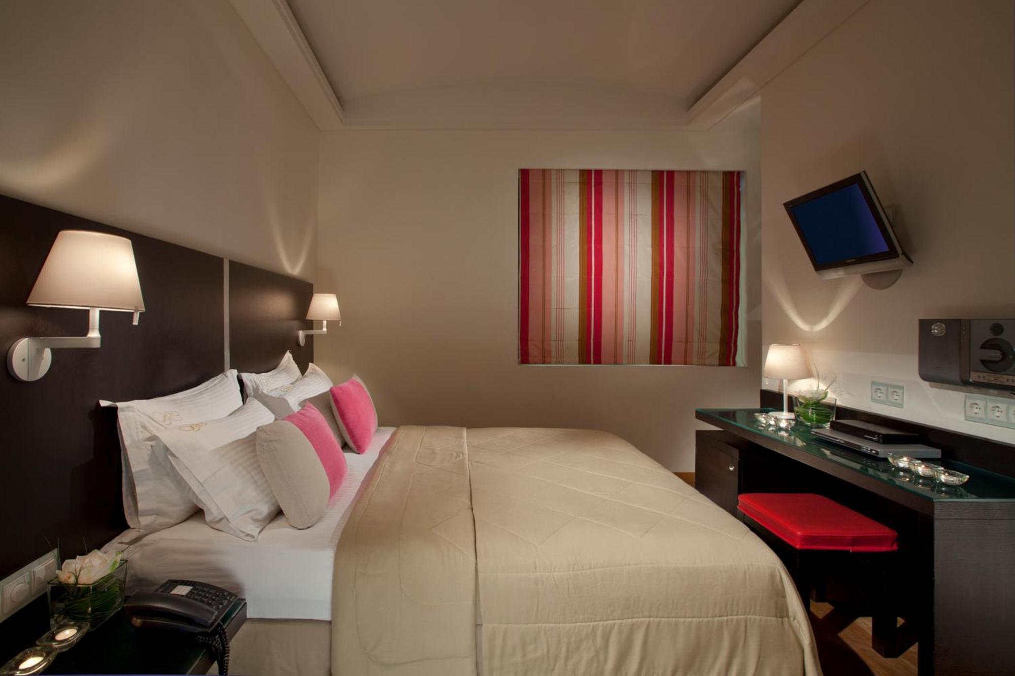 Quarto Standard com Cama de Casal ou 2 de Solteiro