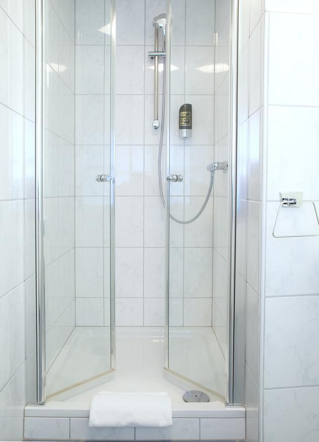 Twin Room Bathroom