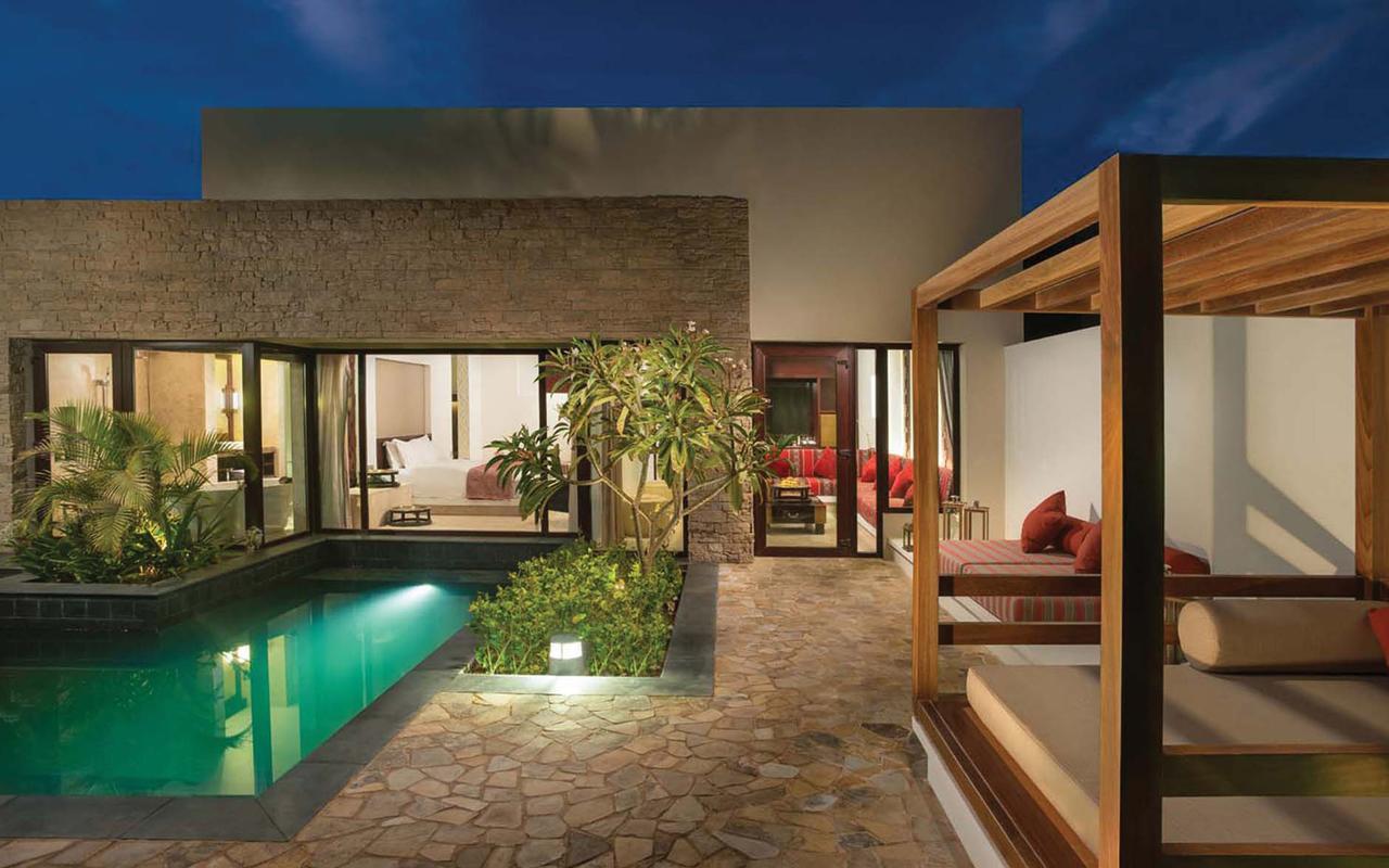 Villa de 1 dormitorio con piscina y vistas a la laguna