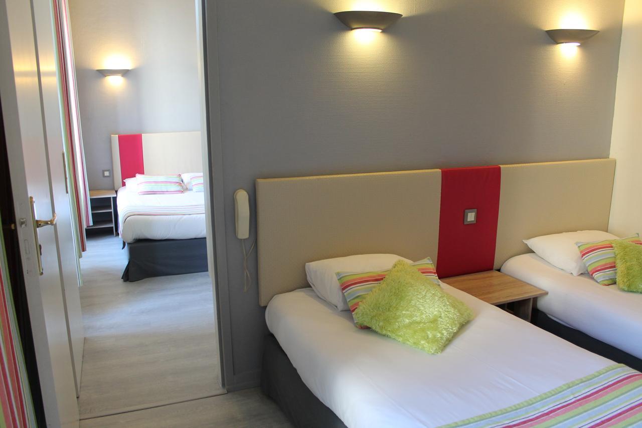 Tweepersoonskamer met 2 Aparte Bedden