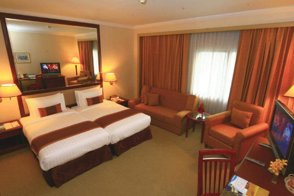 Deluxe Room,61208785:JPEG