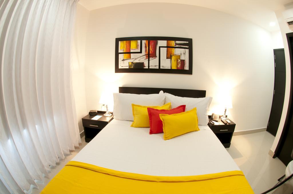 Standard Double or Twin Room,63681943:JPEG