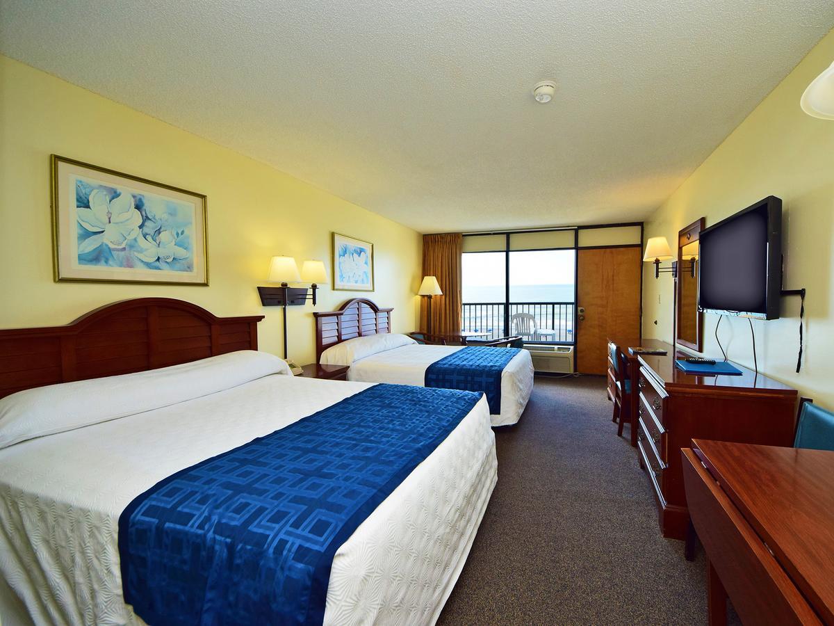 2 Room Oceanfront Efficiency Suite with 3 Queen Beds - T2,646150554:JPEG