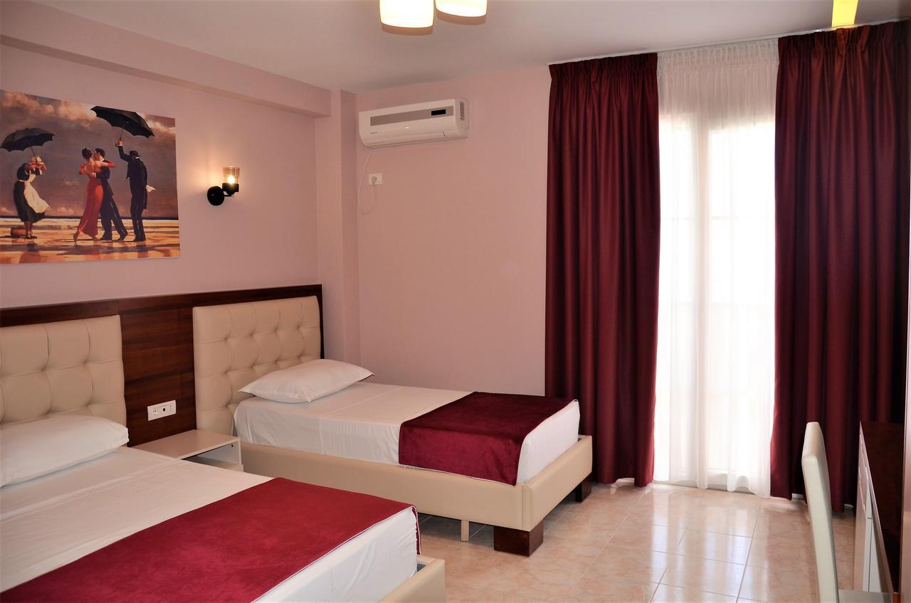 Standard Triple Room Sea View
