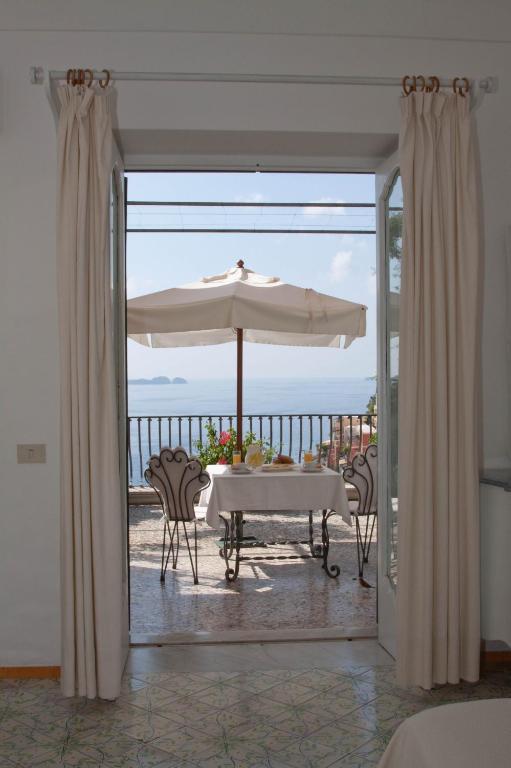 Camera Matrimoniale Superior con Vista Mare