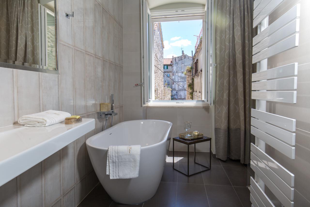 Deluxe Double or Twin Room Sea View