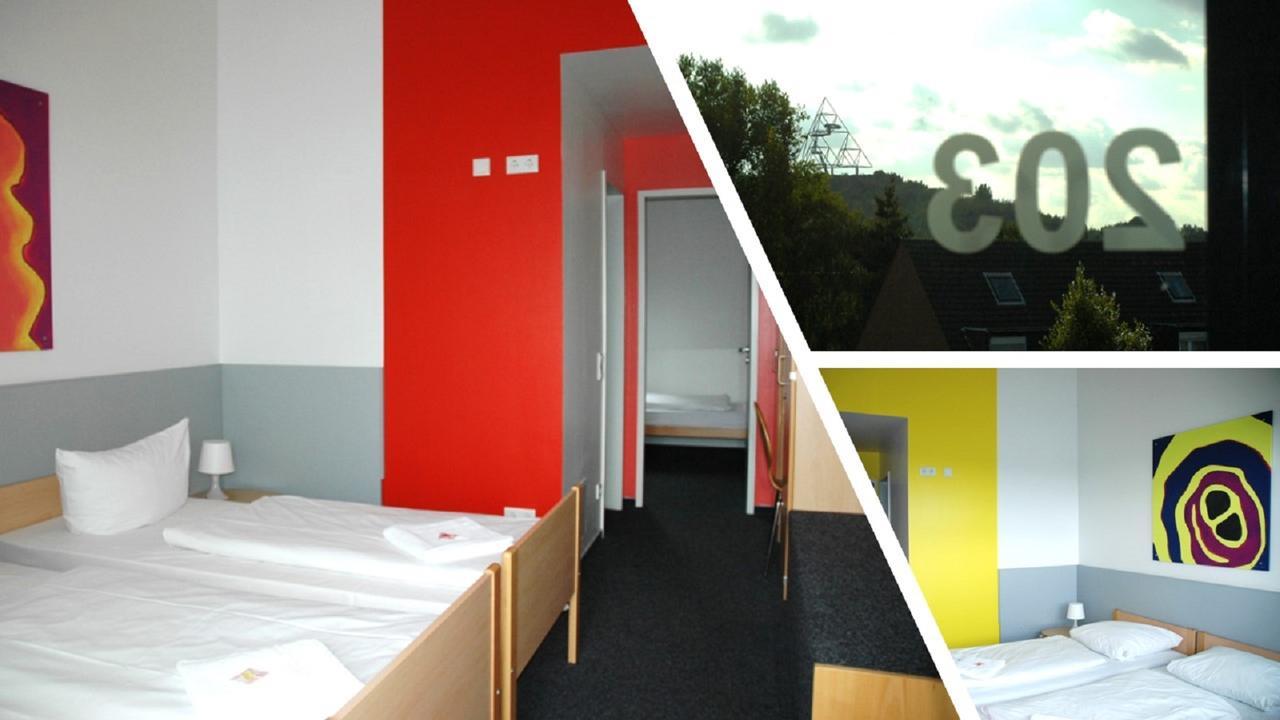 Single Room,665599710:JPEG
