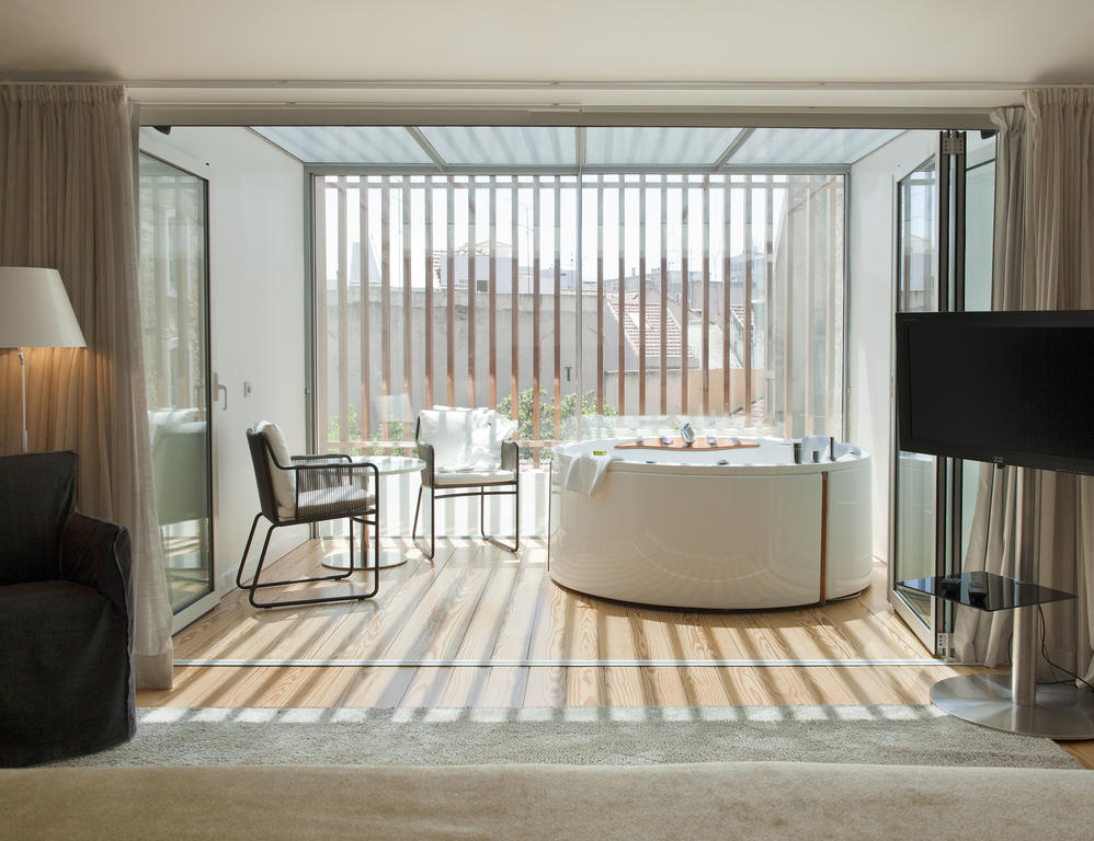 Deluxe Suite with Spa Bath,267667405:JPEG