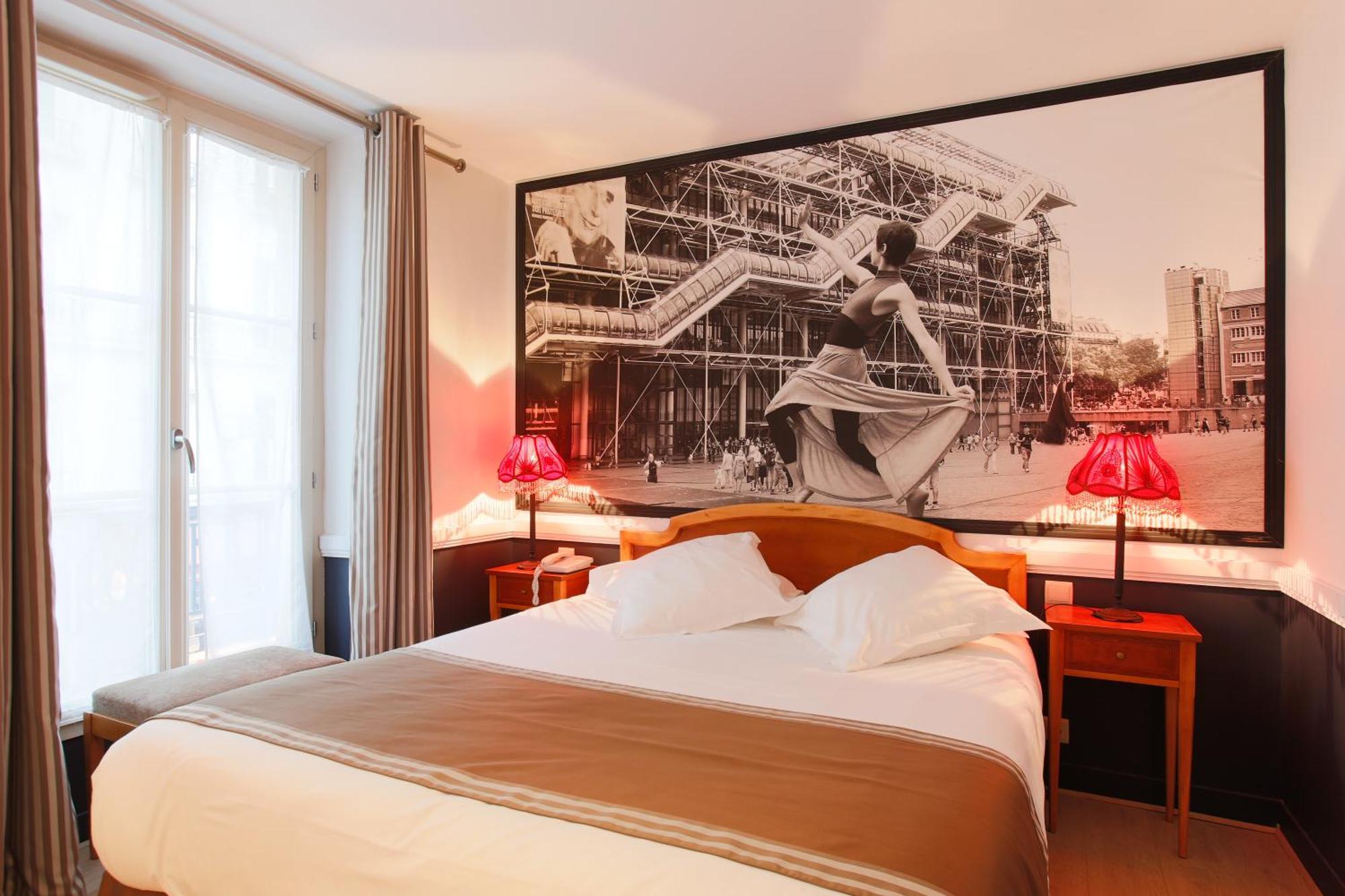 Double or Twin Room Arabesque Street View