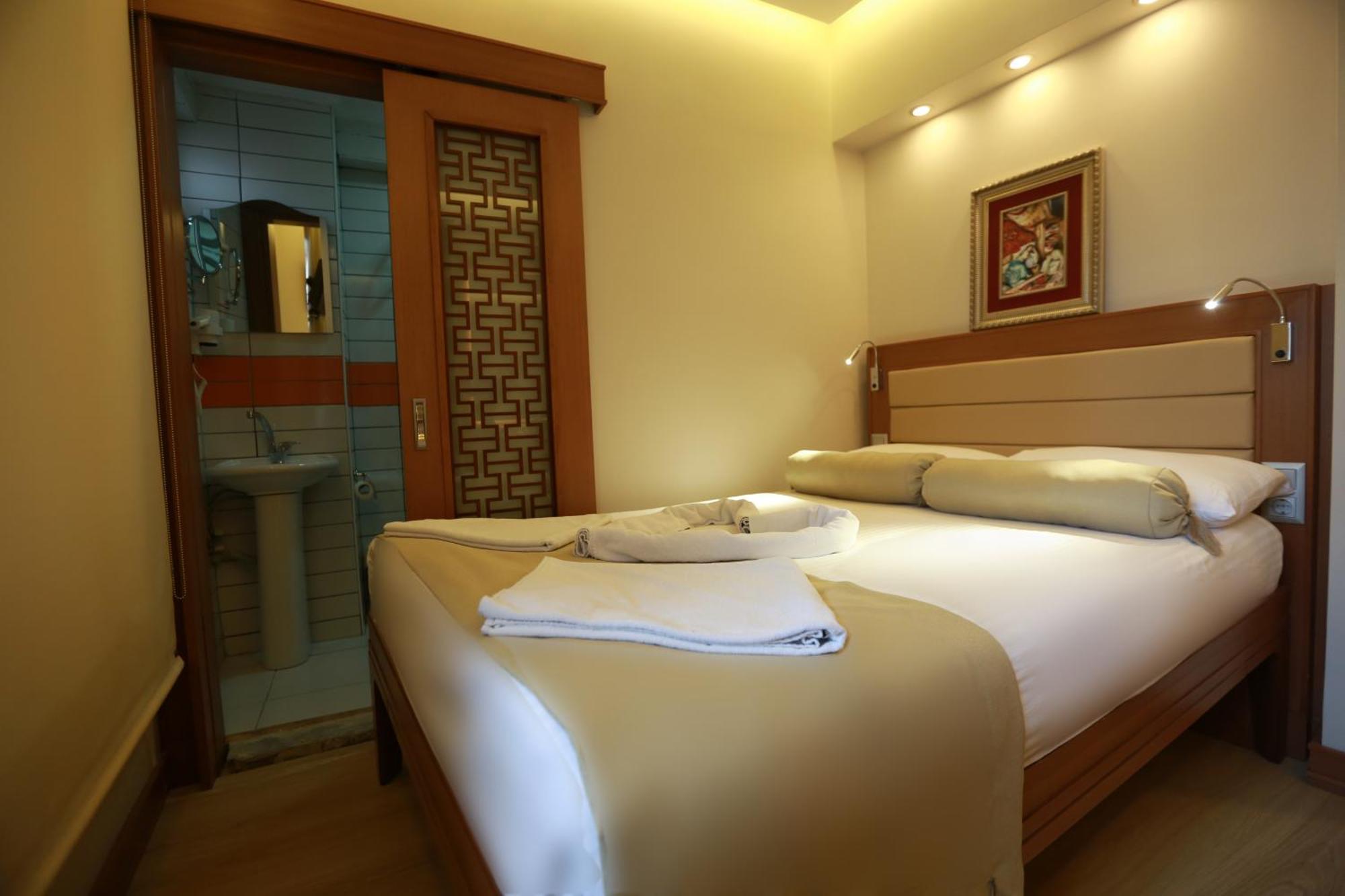 Standard Double or Twin Room