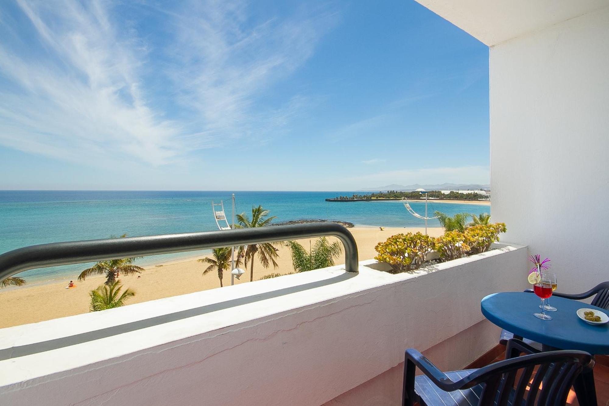 Double or Twin Room with Sea View,1272593851:JPEG