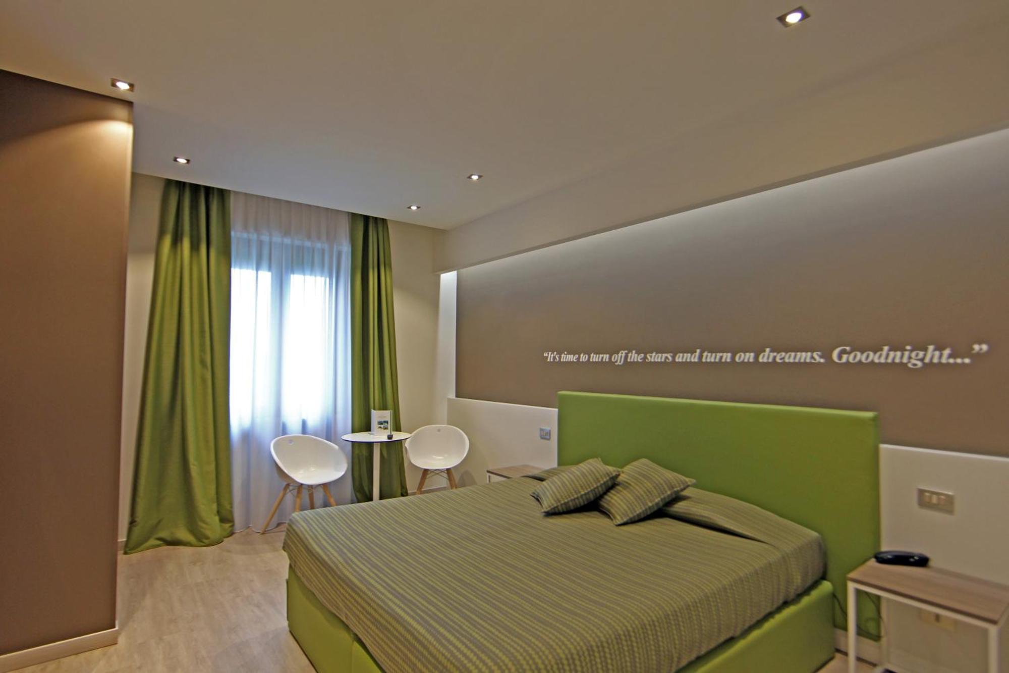 Standard Double or Twin Room Garden View