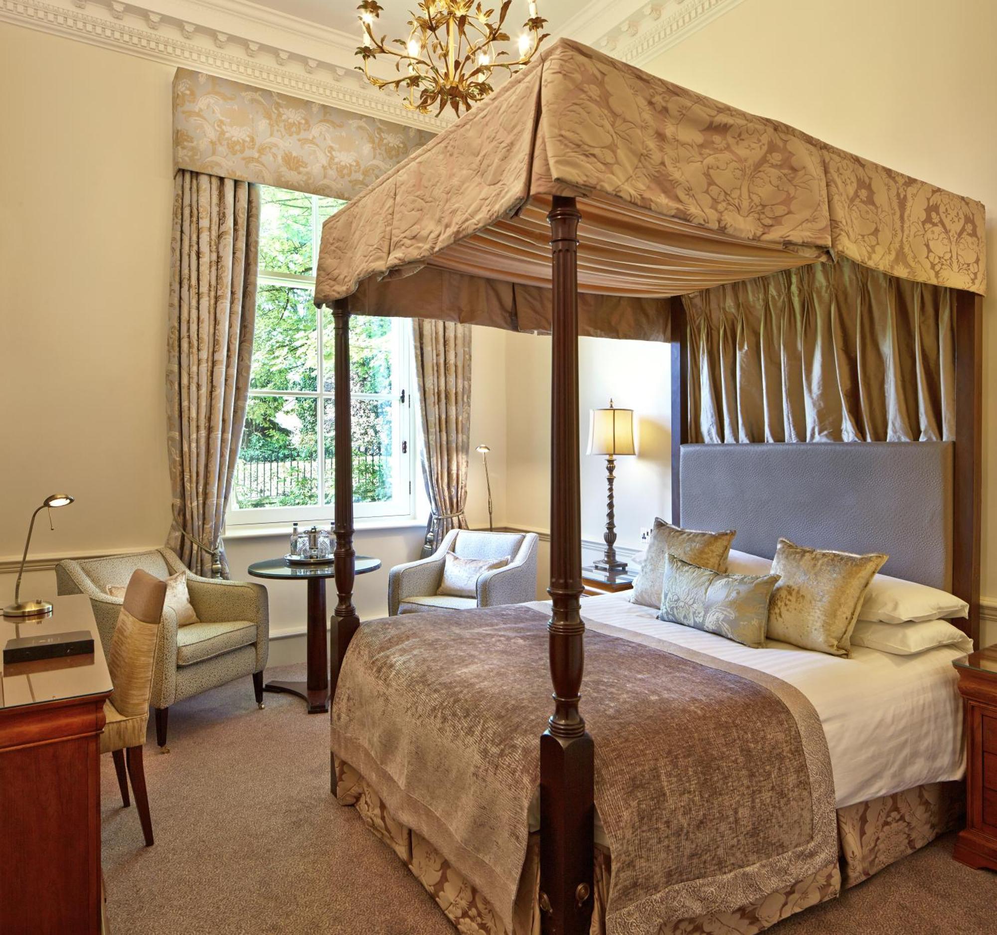 Super Deluxe Room