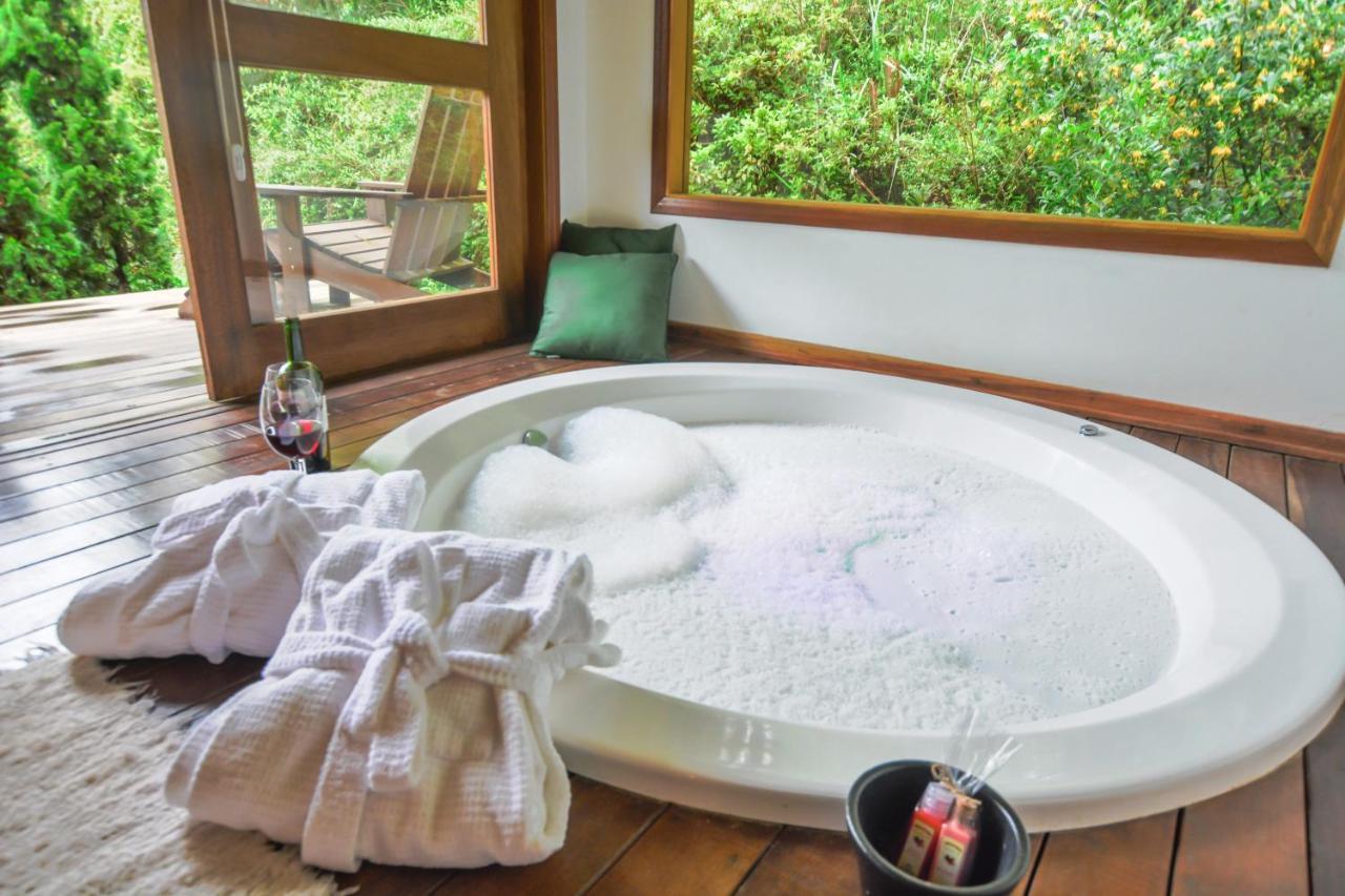 Prime Chalet Spa Bath Garden View