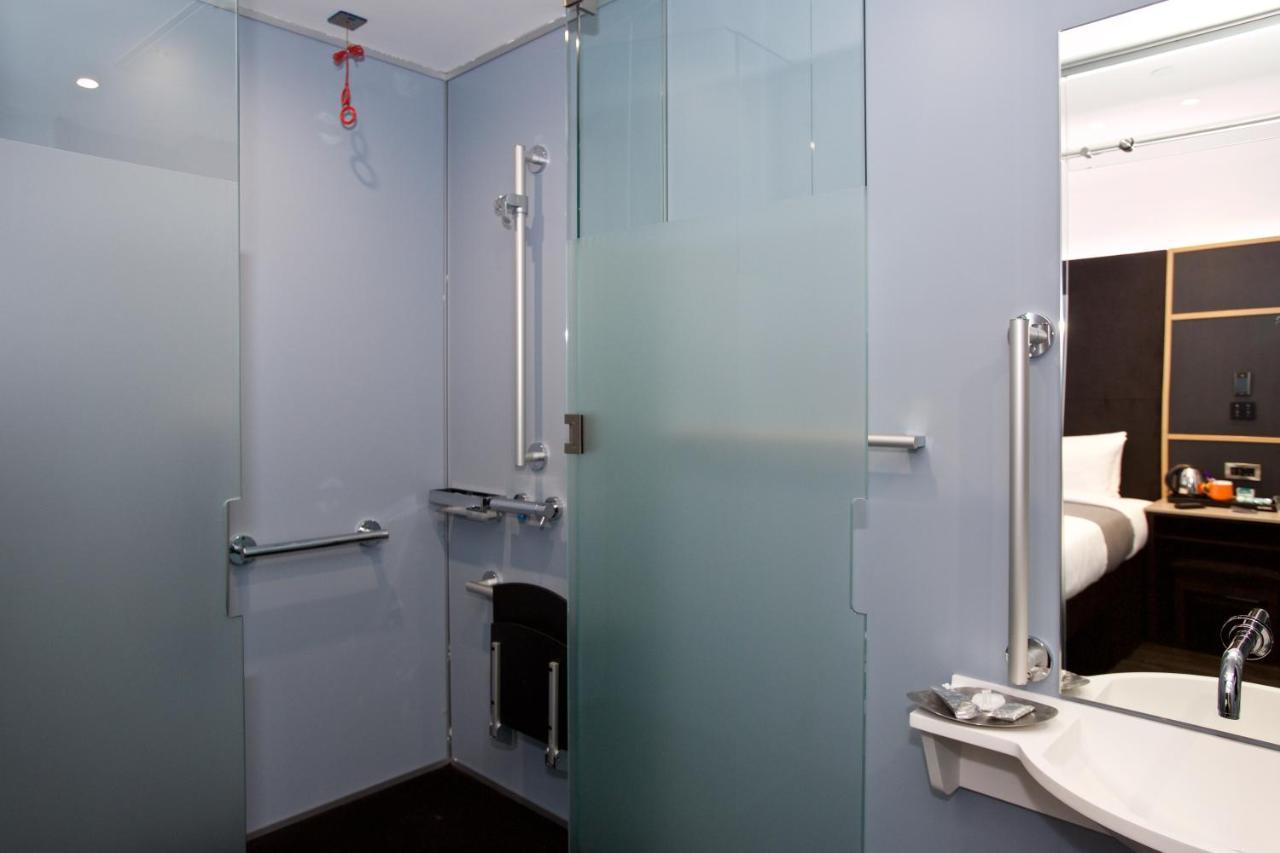 Queen Room Disability Access