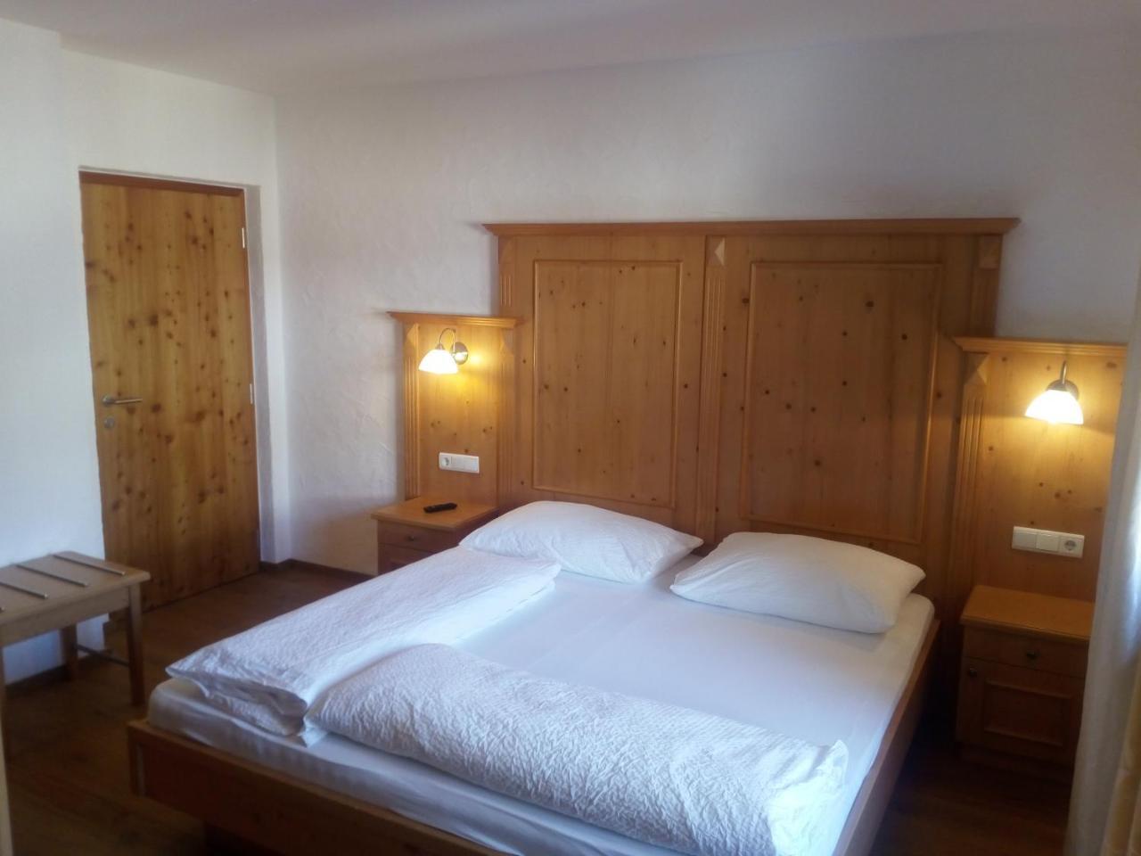 Doppelzimmer mit Balkon - Nebengebäude Rasteck in 20 m Entfernung