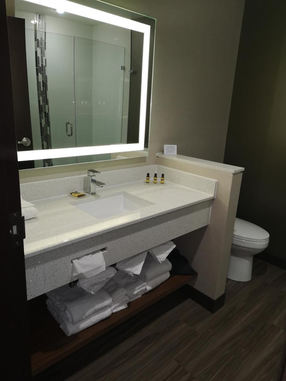 King Suite