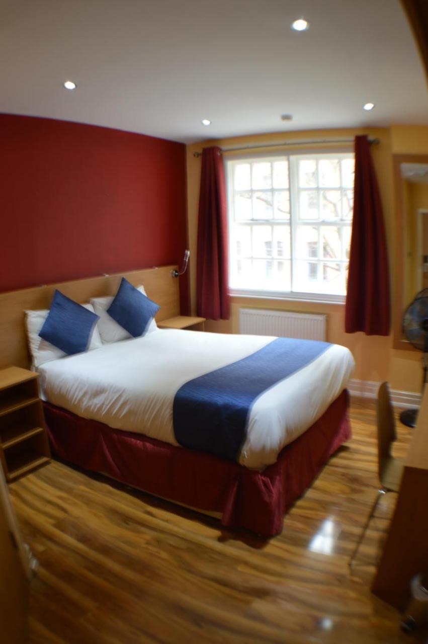 Chambre Triple