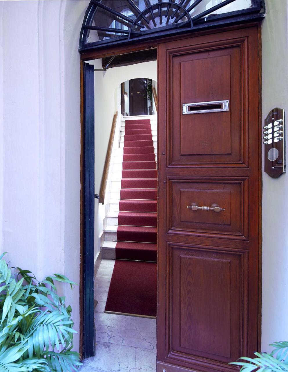 One-Bedroom Apartment - Annex,776380231:JPEG