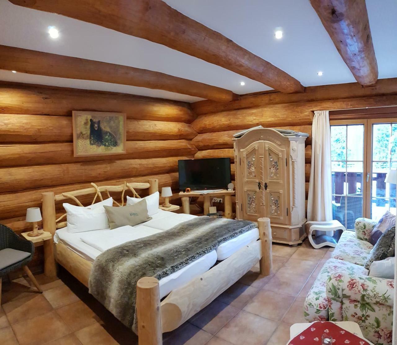 Double Room Terrace Log House