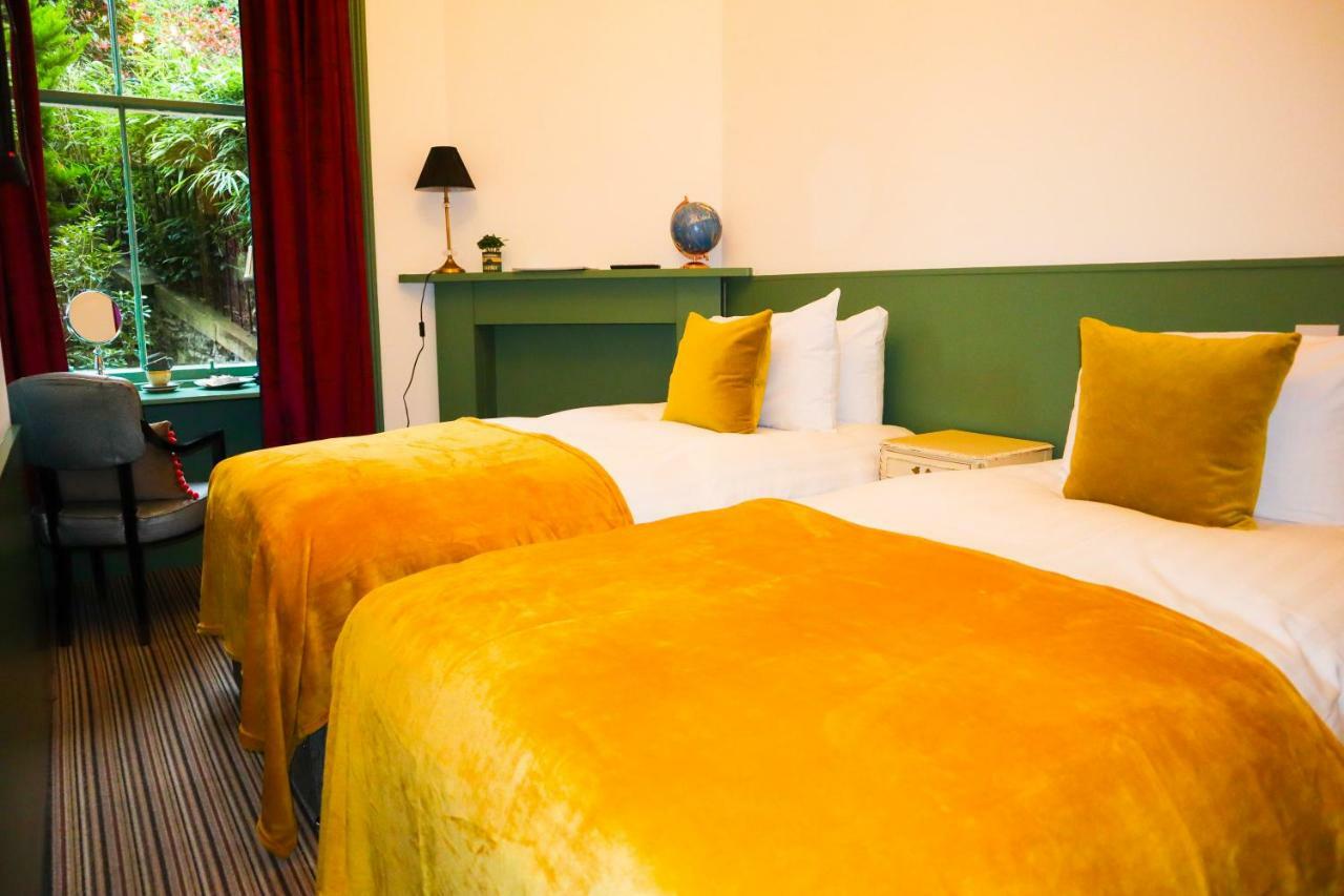 Double or Twin Room,779678433:JPEG