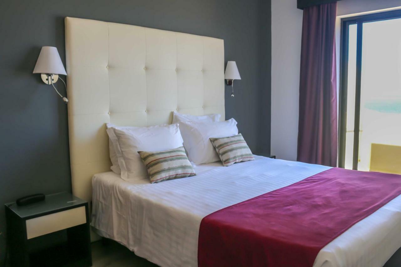 Chambre Simple - Vue sur Jardin