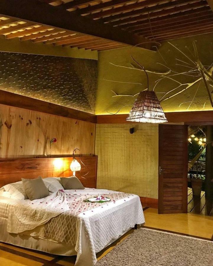 King Suite Spa Bath