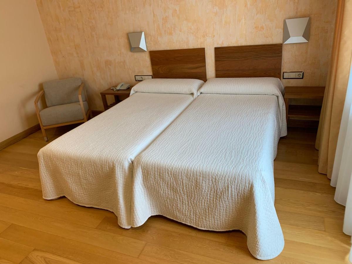 Habitación Triple con balcón