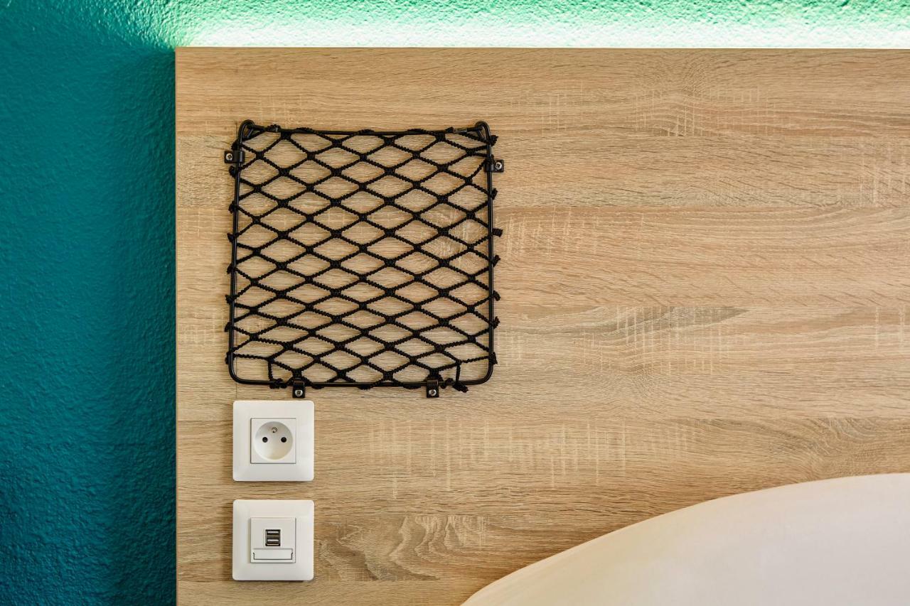 Cabrio Room Private Bathroom