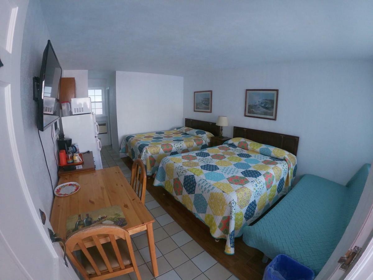 Deluxe Queen Room,818579522:JPEG