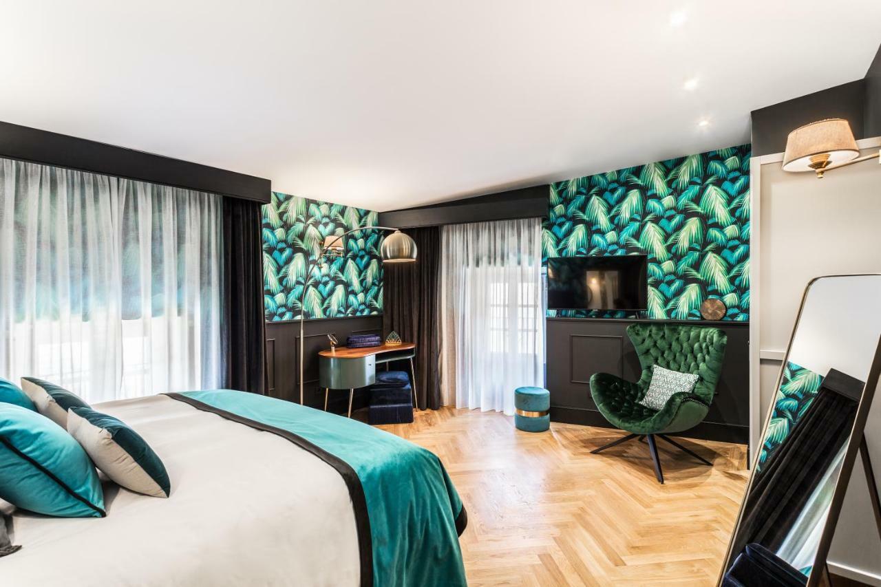 Superior Double or Twin Room,825271646:JPEG
