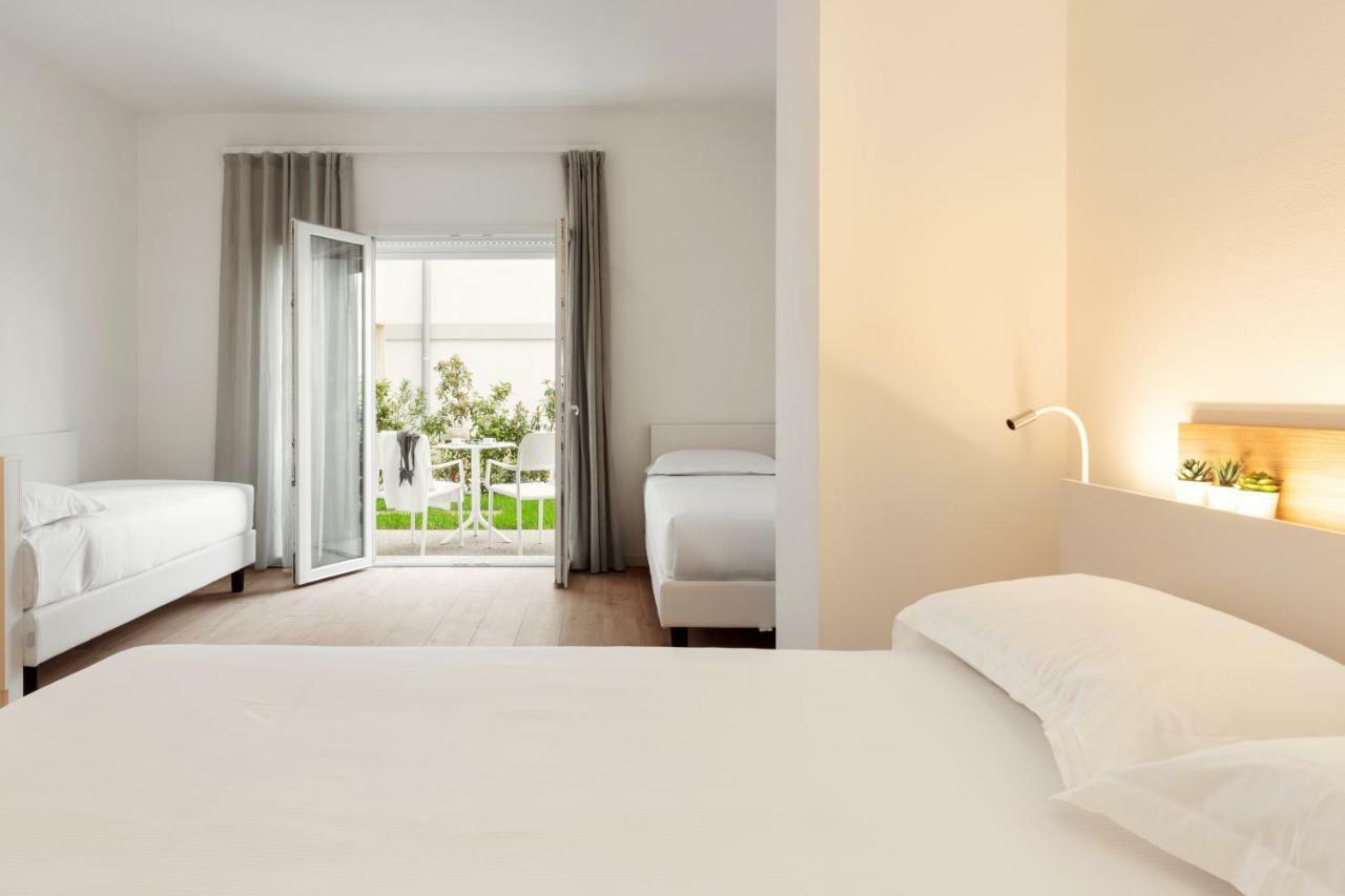 Quadruple Room Terrace