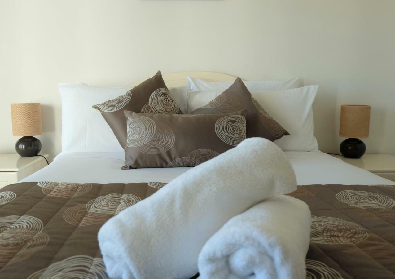 Two-Bedroom Superior Apartment Ocean View