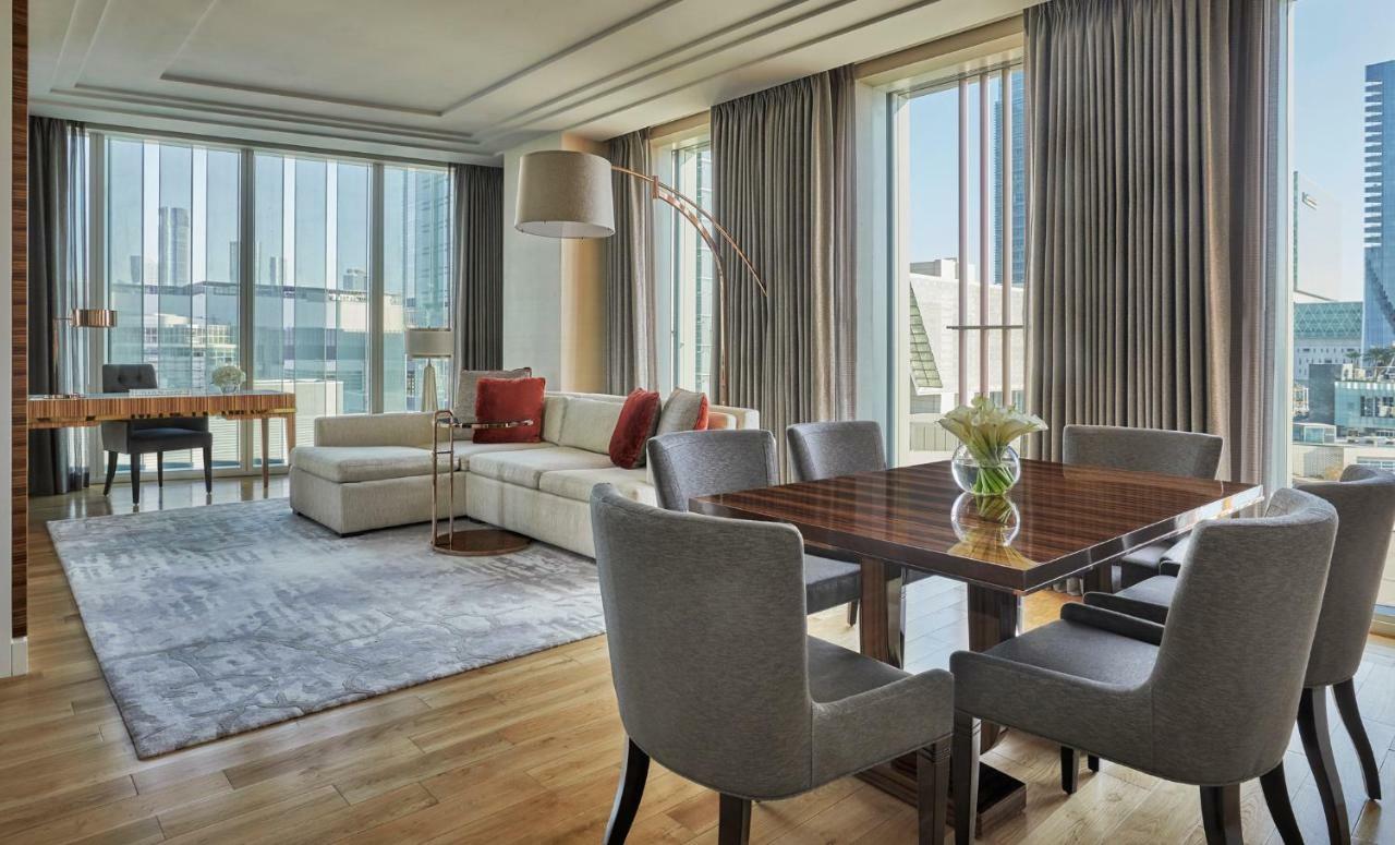 Deluxe Executive Suite,1439850508:JPEG