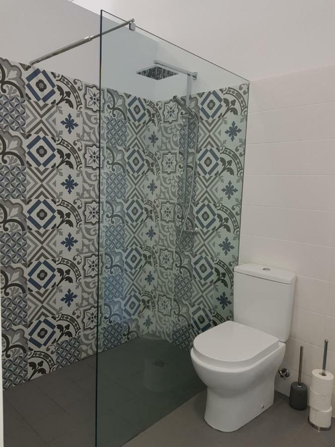 Family Room Shower