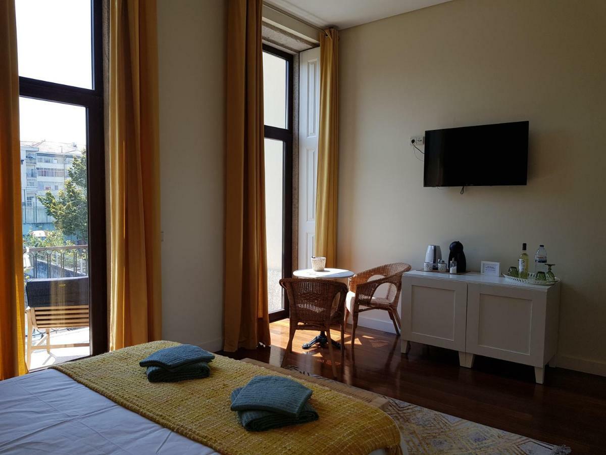 Deluxe Double Room Bath