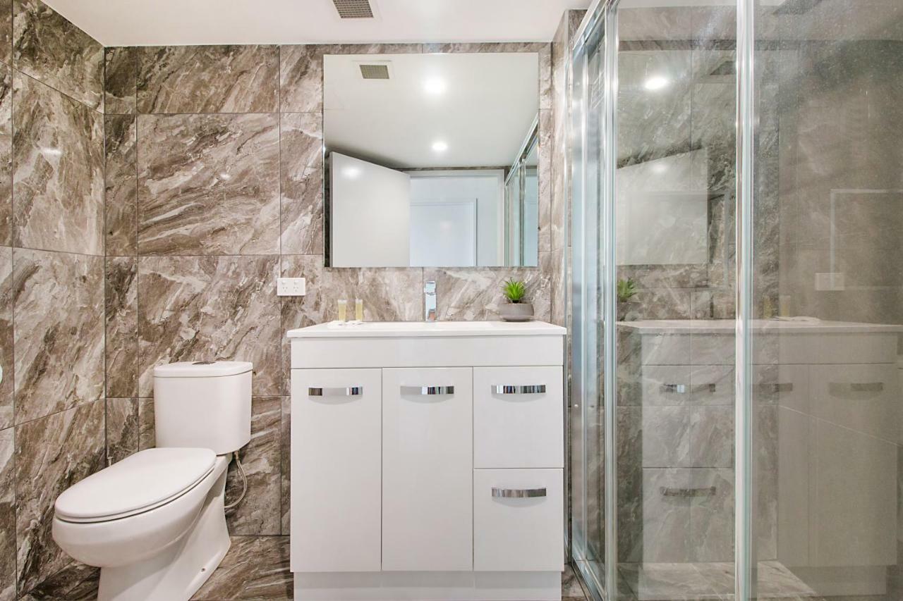 Two-Bedroom Superior Apartment Ocean View