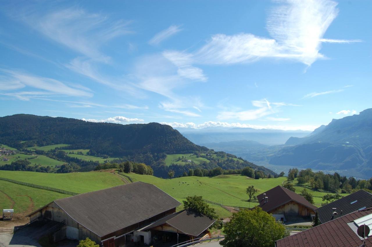 Suite with Balcony,157693386:JPEG