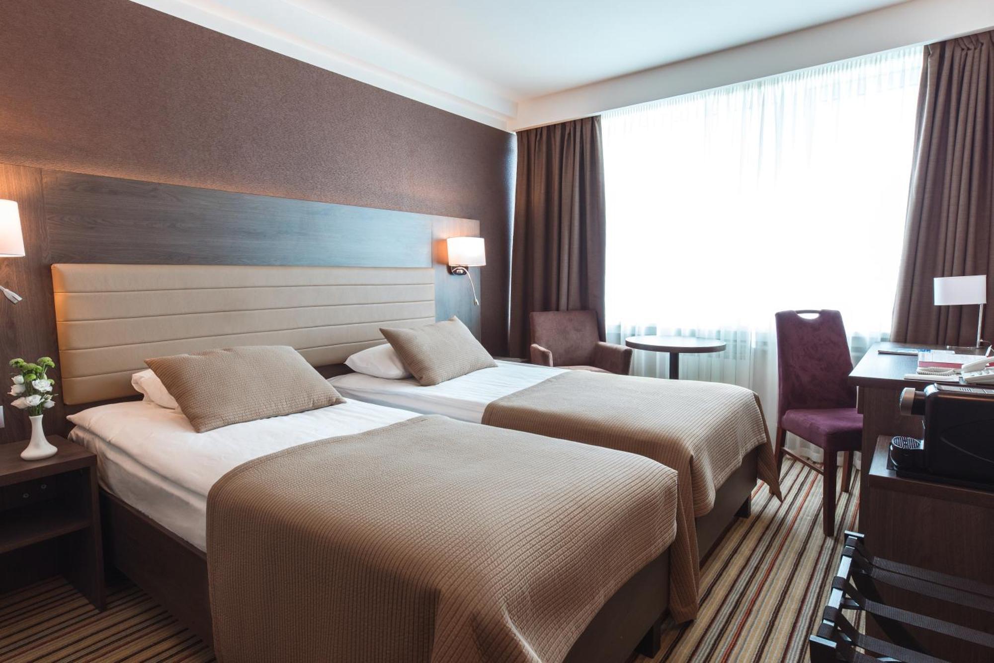 Premier Twin Room