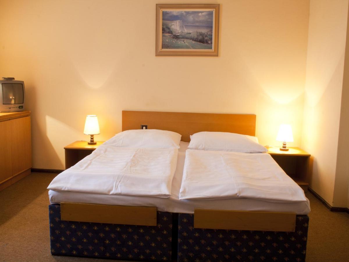 Chambre Double ou Lits Jumeaux