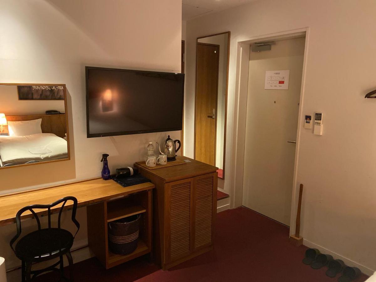 Economy Twin Room