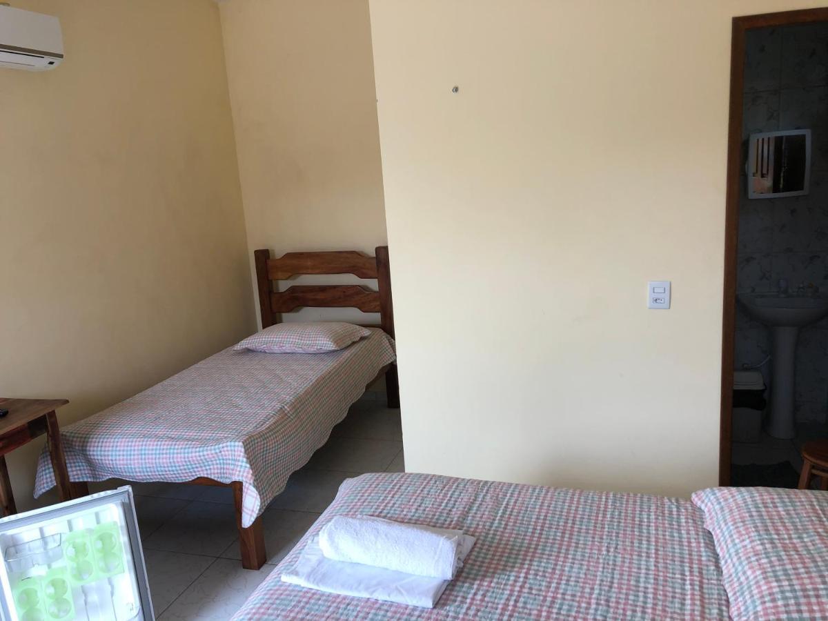 Quarto Triplo Básico