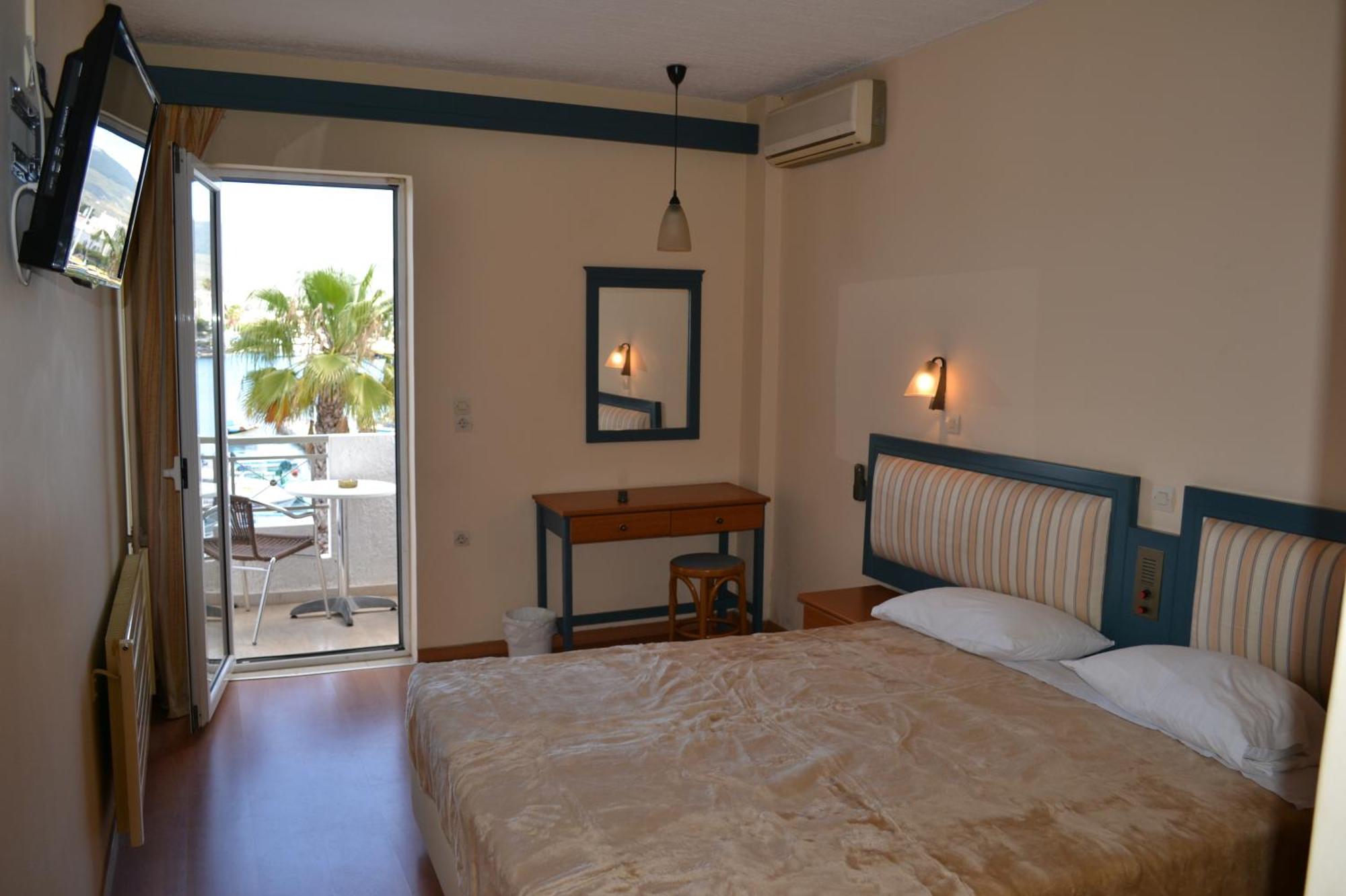 Sea View Triple Room