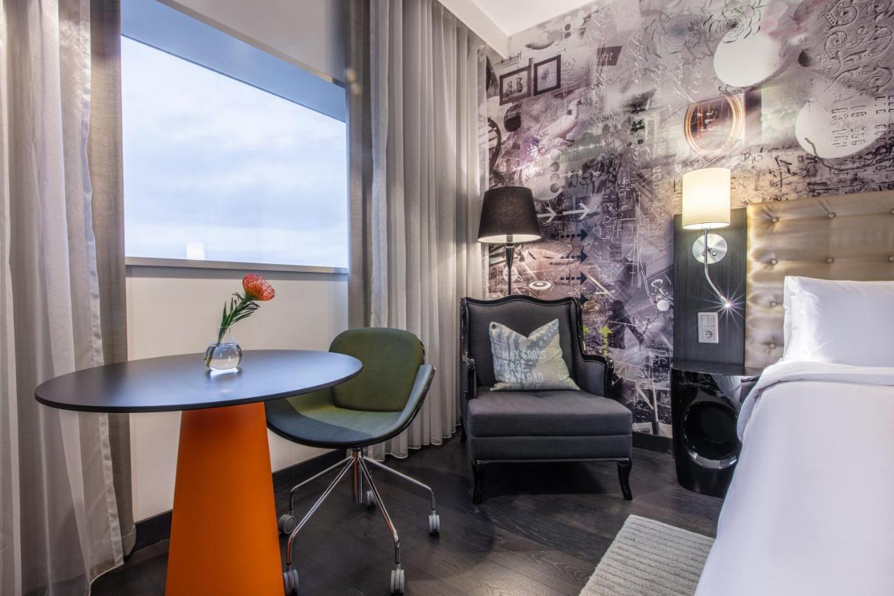 Standard Room,964980106:JPEG