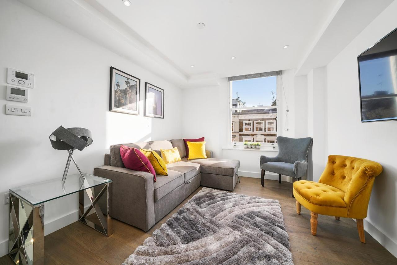 Luxury One-Bedroom Apartment Double bed